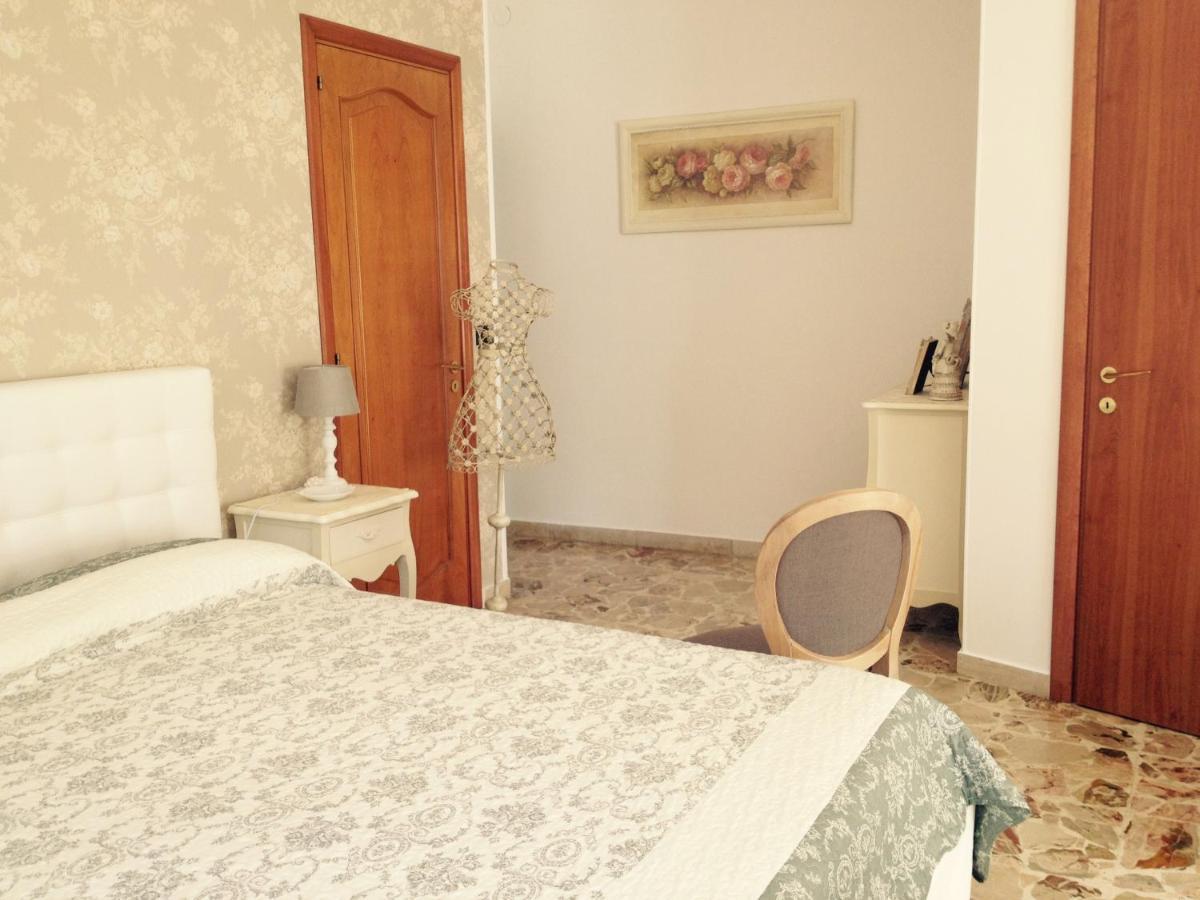 Il Piccolo Attico Bed & Breakfast Caltagirone Exterior foto