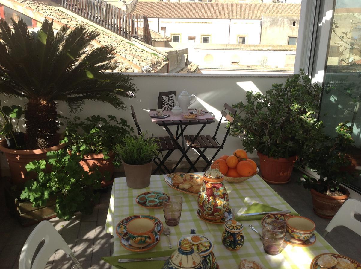 Il Piccolo Attico Bed & Breakfast Caltagirone Exterior foto