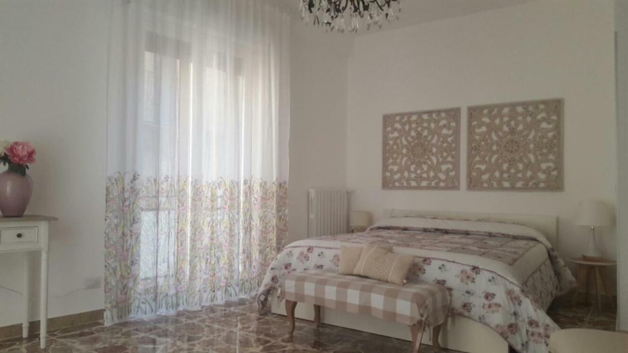 Il Piccolo Attico Bed & Breakfast Caltagirone Exterior foto