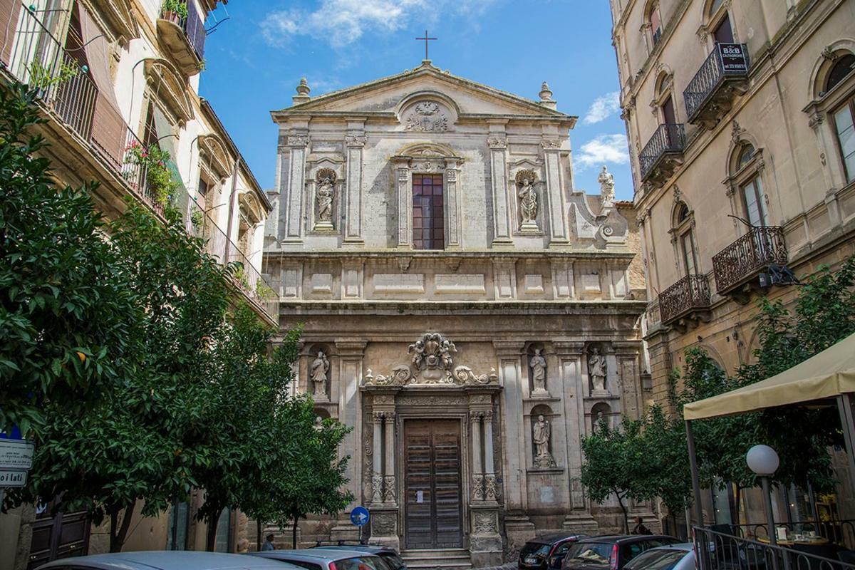 Il Piccolo Attico Bed & Breakfast Caltagirone Exterior foto